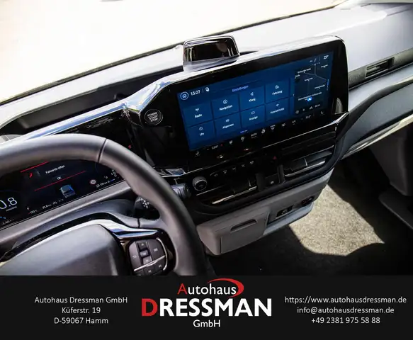 Ford Tourneo Custom view 15