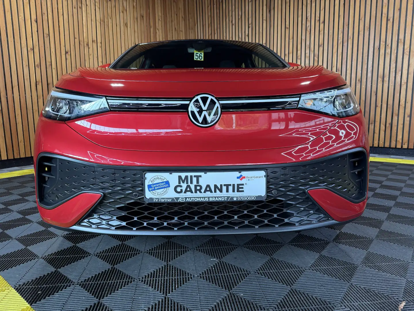 Volkswagen ID.5 Pro Navi Pro*AHK*ACC*LED*App*mit Zertifikat Rot - 2