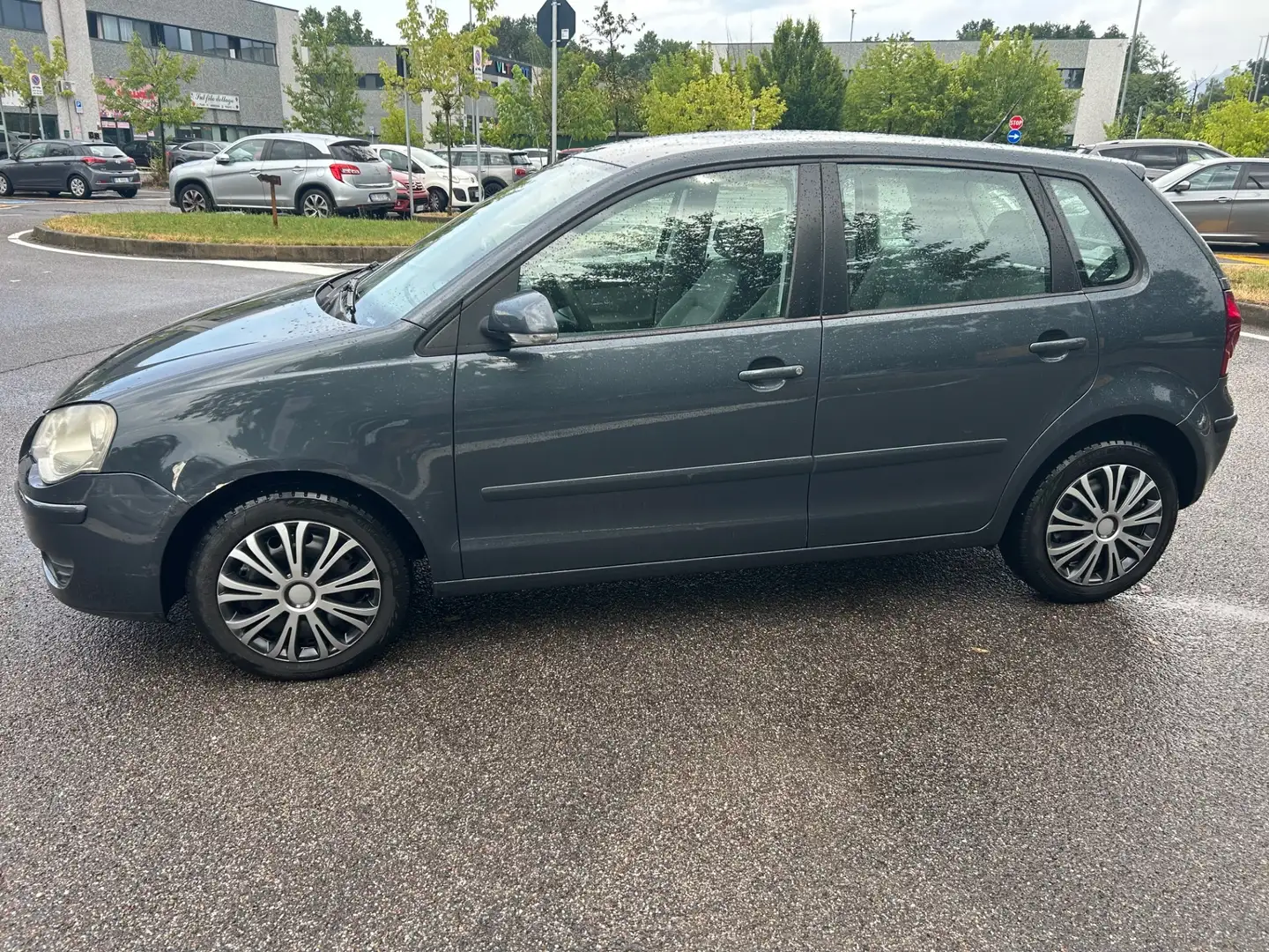 Volkswagen Polo 1.4/80CV 16V 5p. Comfort. BiFuel G* Neo patentati Argento - 1