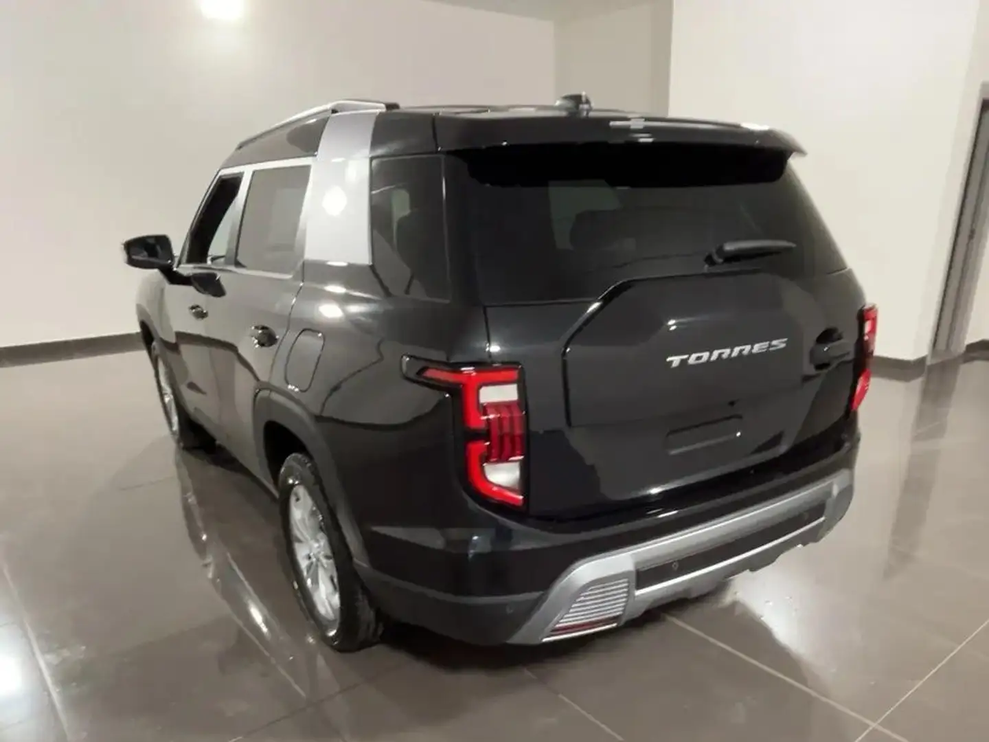 SsangYong Torres 1.5 turbo gdi Road 2wd Nero - 2