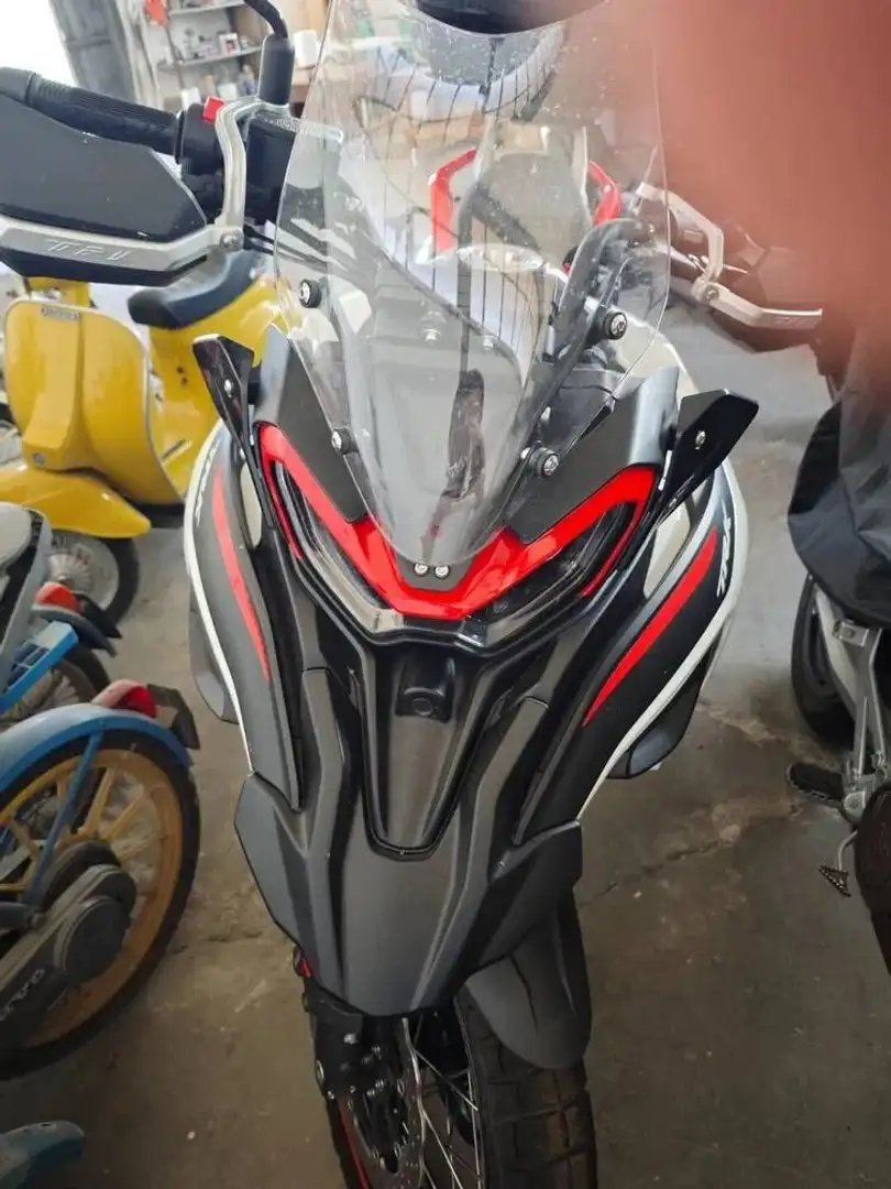 Benelli TRK 702 Bianco - 2