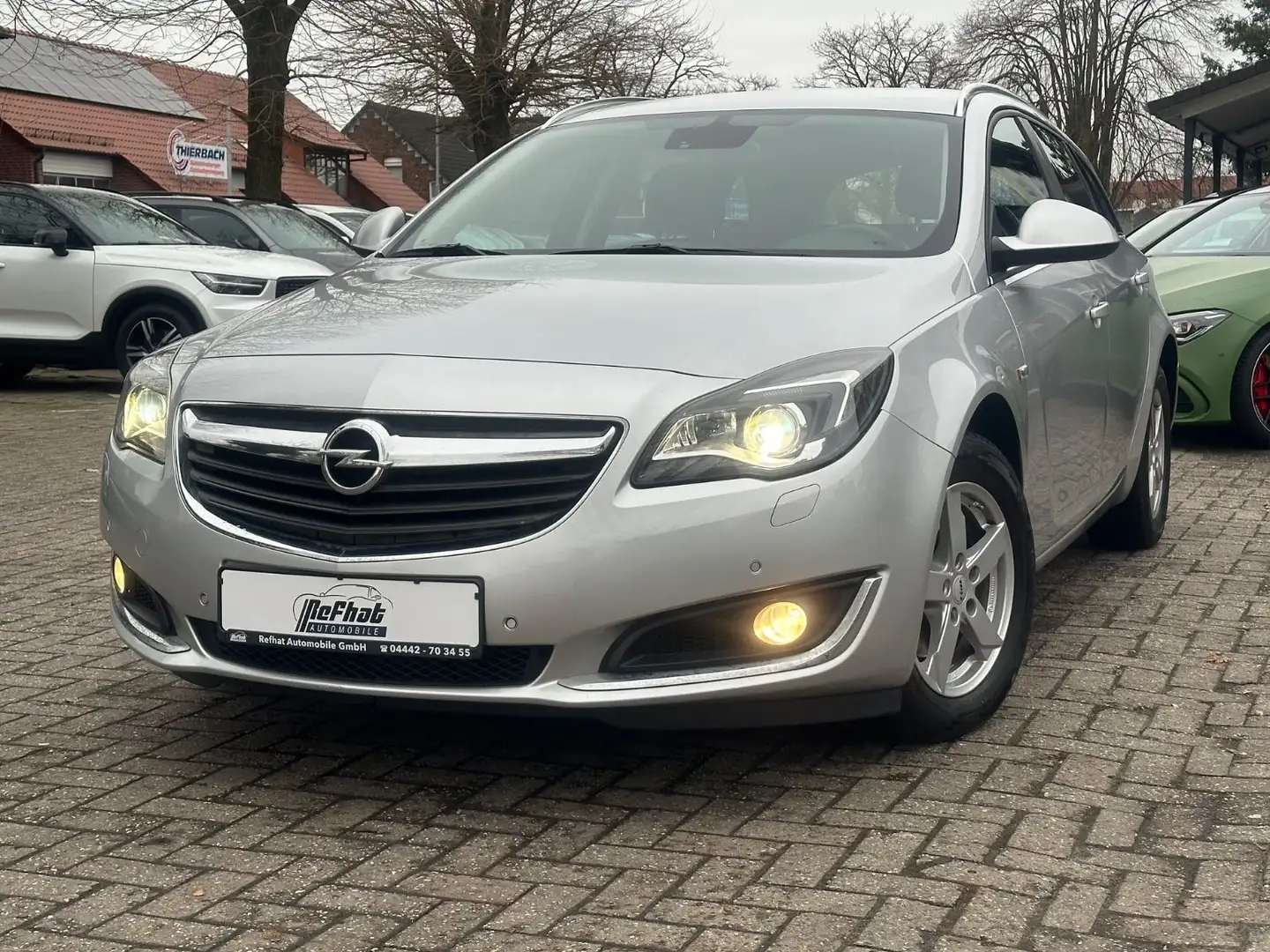 Opel Insignia A Sports Business Edition*PDC*SHZ*NAVI* Silber - 1