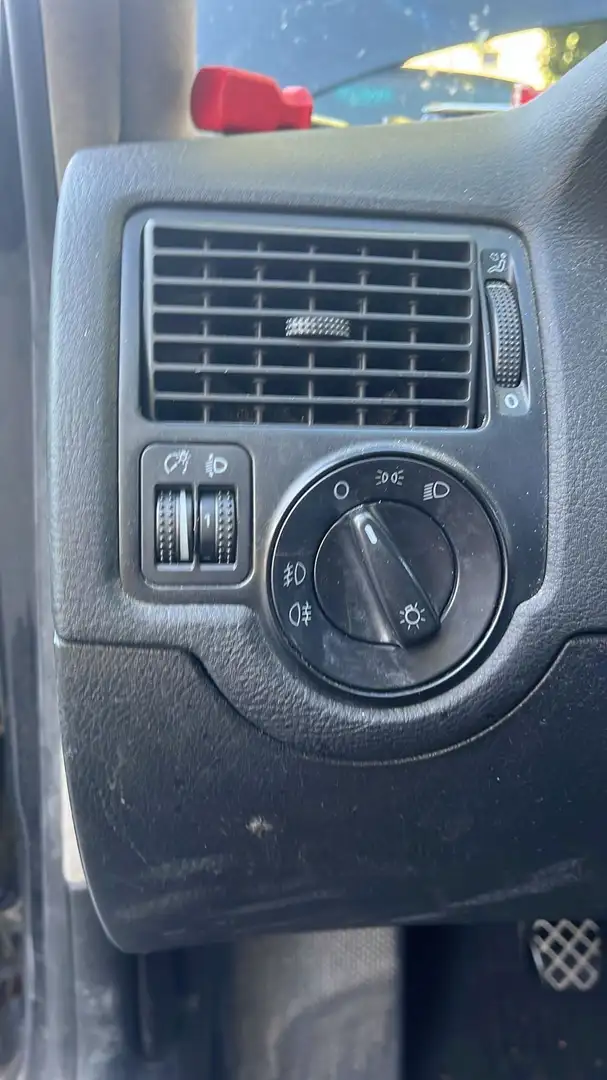 Volkswagen Golf Edition TDI - 2