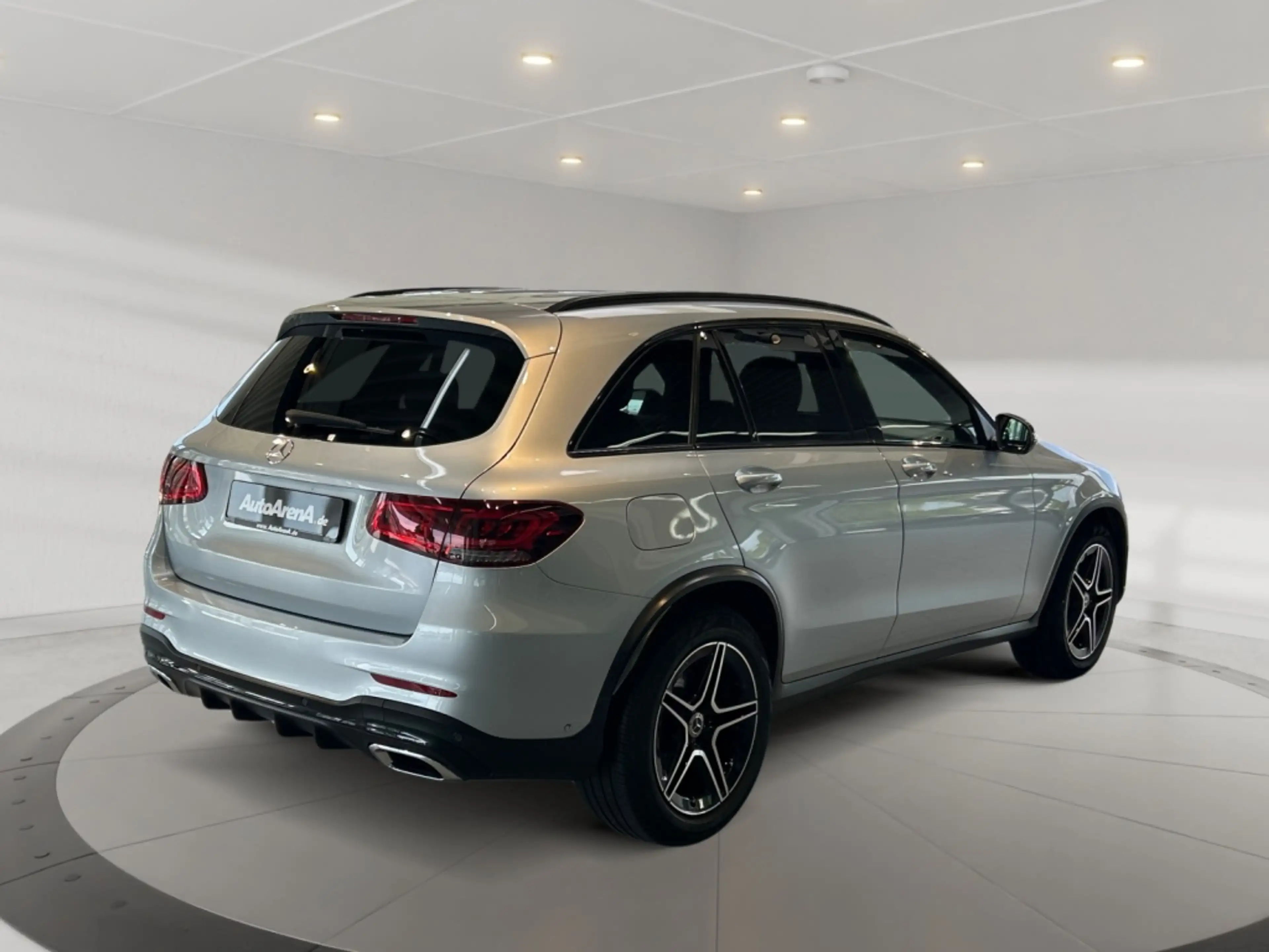 Mercedes-Benz GLC 400 d 4matic AMG AMG+MBUX+Night+HUD+Wide+Cam — photo 4