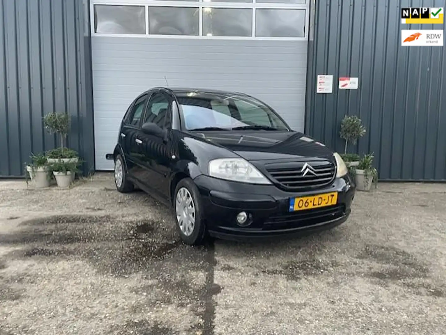 Citroen C3 1.4i Exclusive Zwart - 1