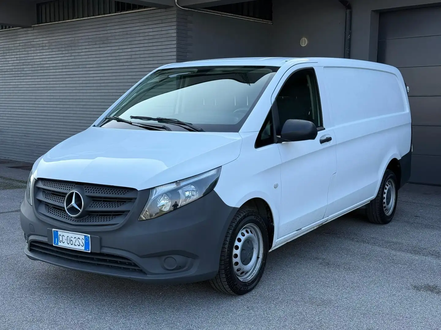 Mercedes-Benz Vito 111 cdi long E6b Bianco - 1