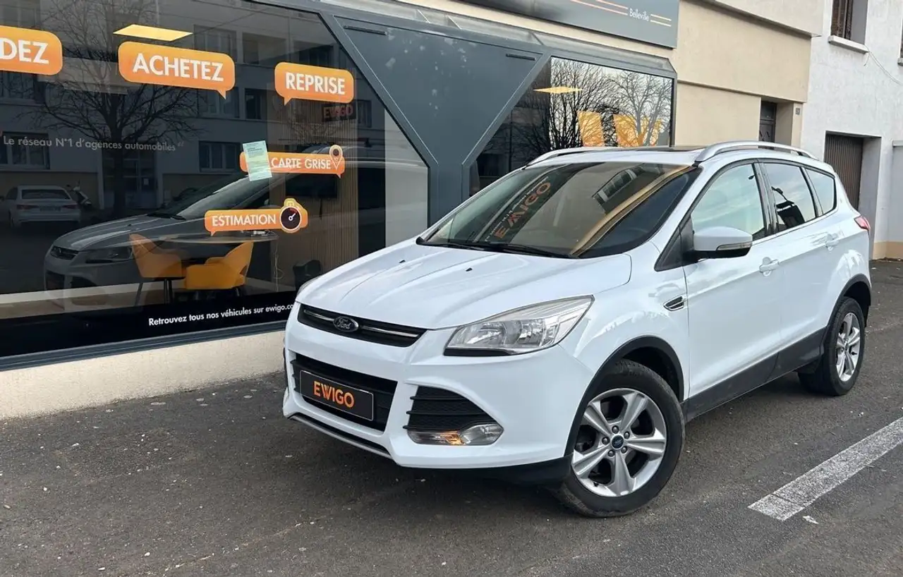 Ford Kuga 2.0 tdci 140 ch trend -attelage %2B toit