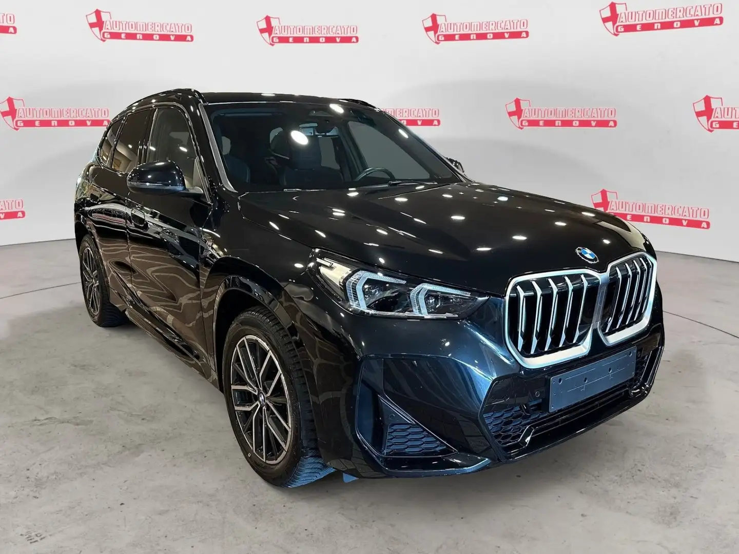 BMW X1 X1 sDrive 18i Msport TETTO APRIBILE Noir - 2