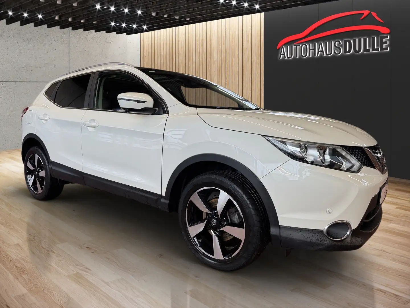 Nissan Qashqai N-Connecta Weiß - 2