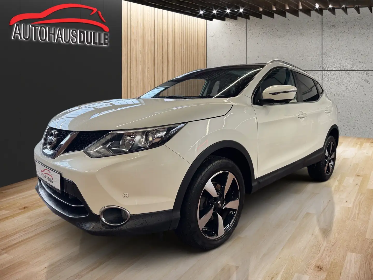 Nissan Qashqai N-Connecta Weiß - 1