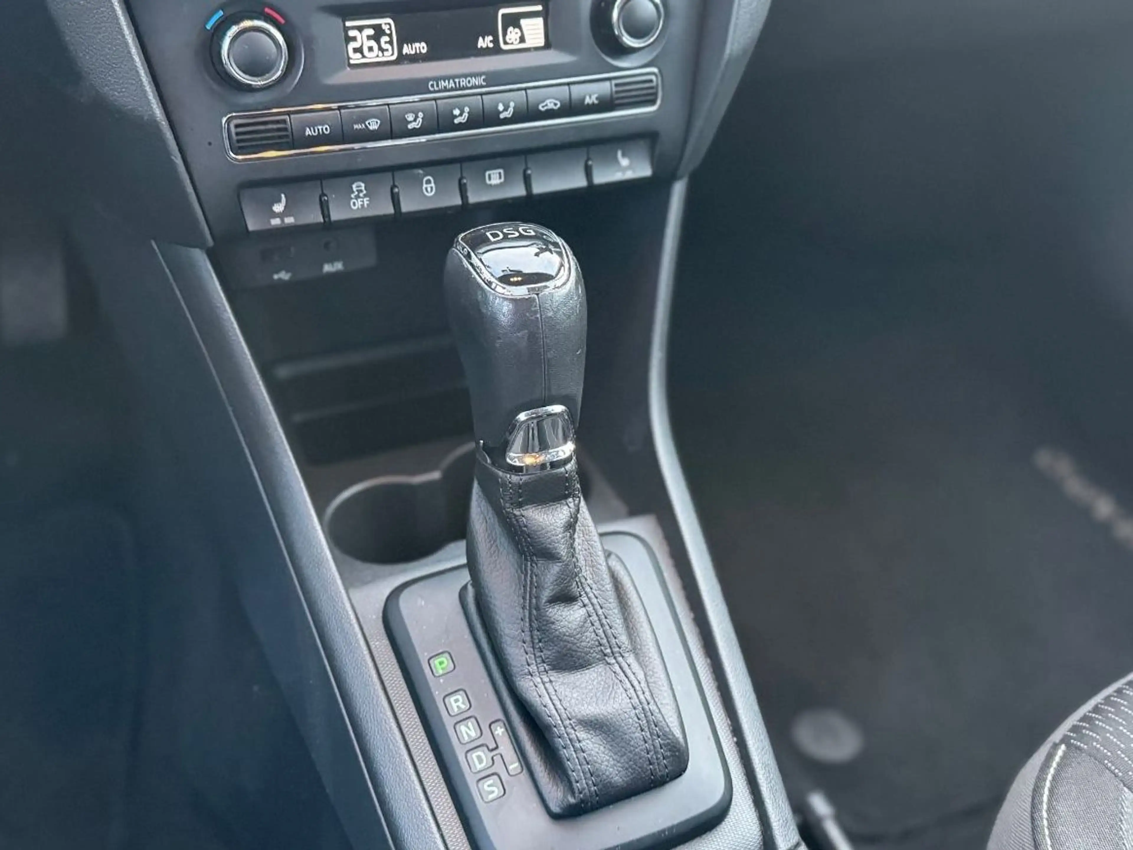 Skoda Rapid/Spaceback Spaceback Ambition DSG | AUTOMATIK | NAVI — photo 8