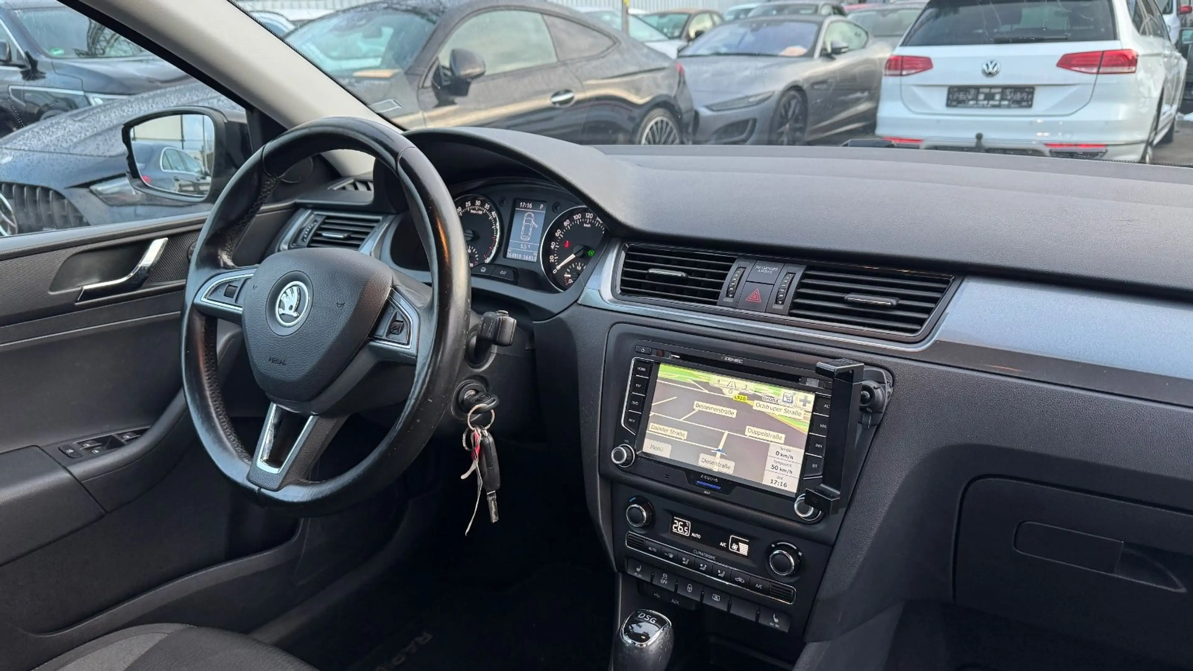 Skoda Rapid/Spaceback Spaceback Ambition DSG | AUTOMATIK | NAVI — photo 11
