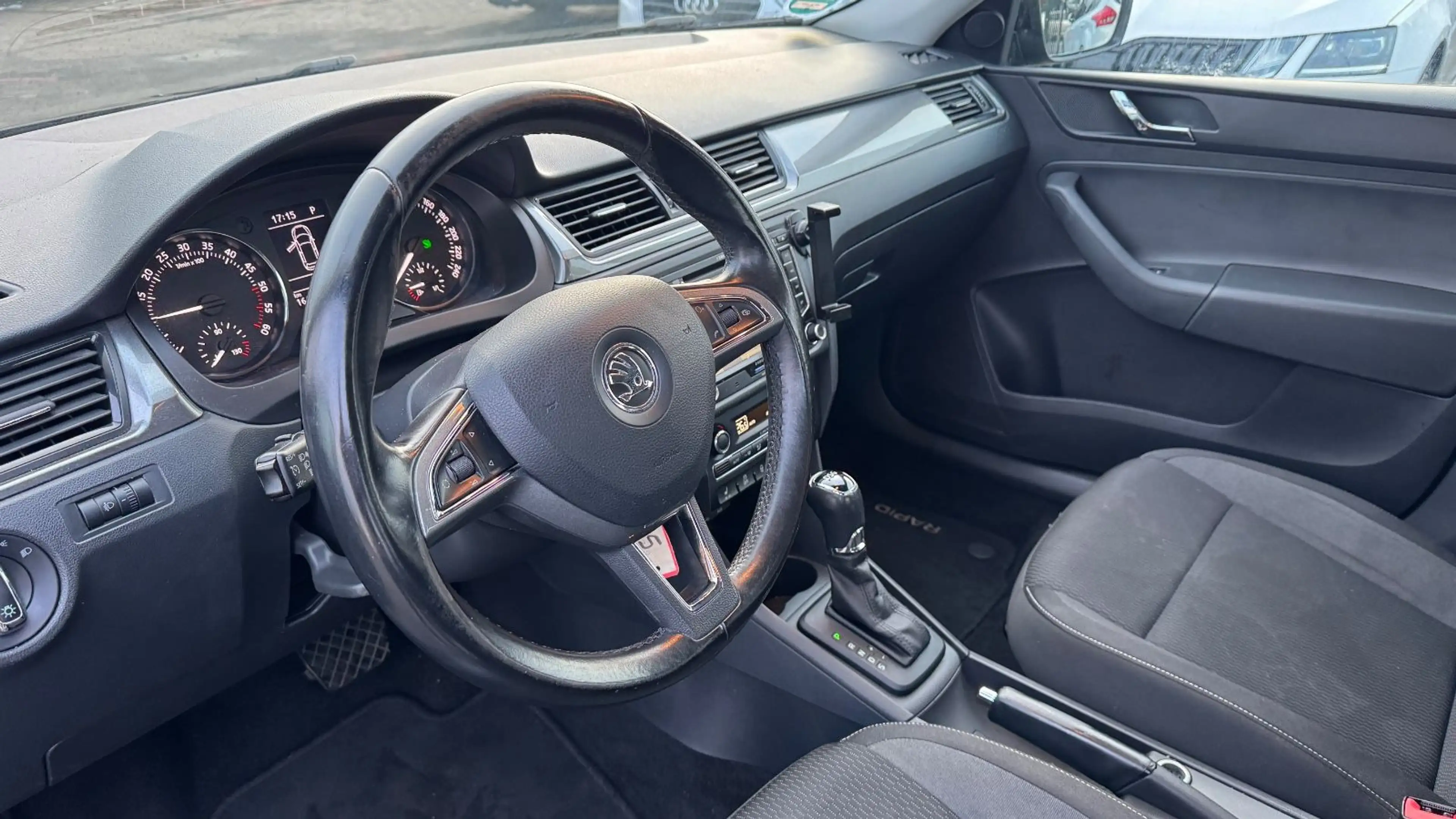 Skoda Rapid/Spaceback Spaceback Ambition DSG | AUTOMATIK | NAVI — photo 12