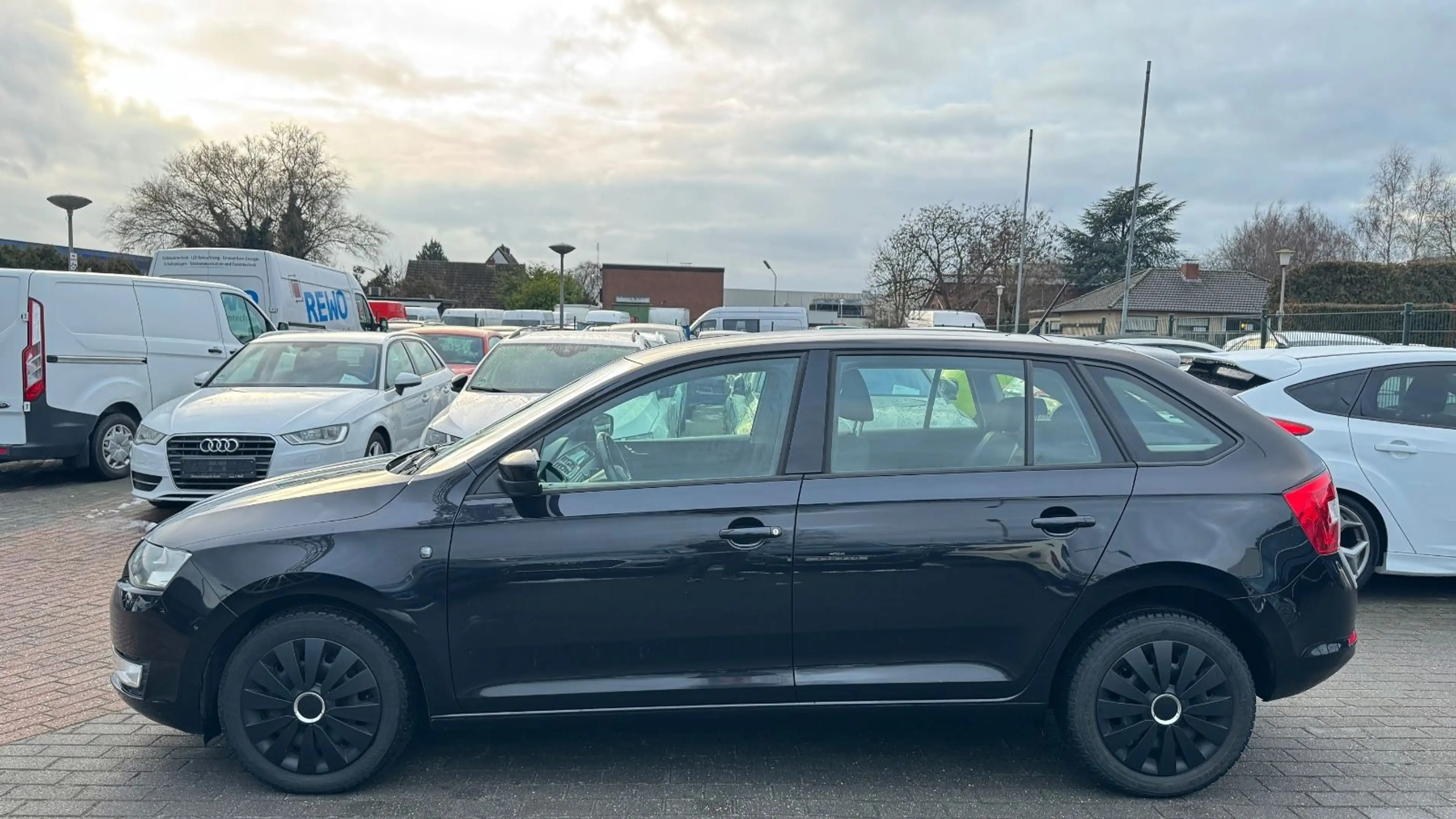 Skoda Rapid/Spaceback Spaceback Ambition DSG | AUTOMATIK | NAVI — photo 5