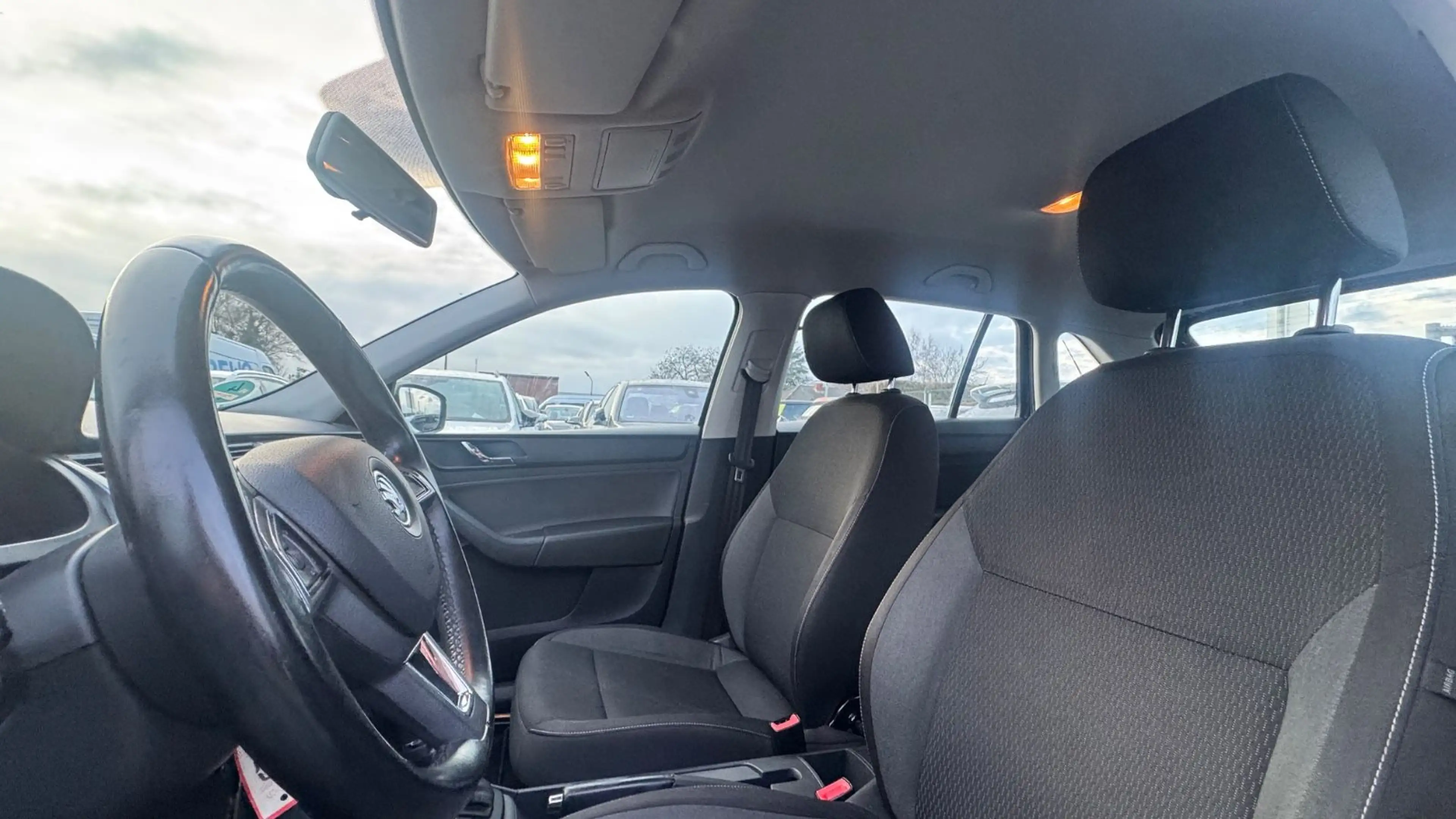 Skoda Rapid/Spaceback Spaceback Ambition DSG | AUTOMATIK | NAVI — photo 13