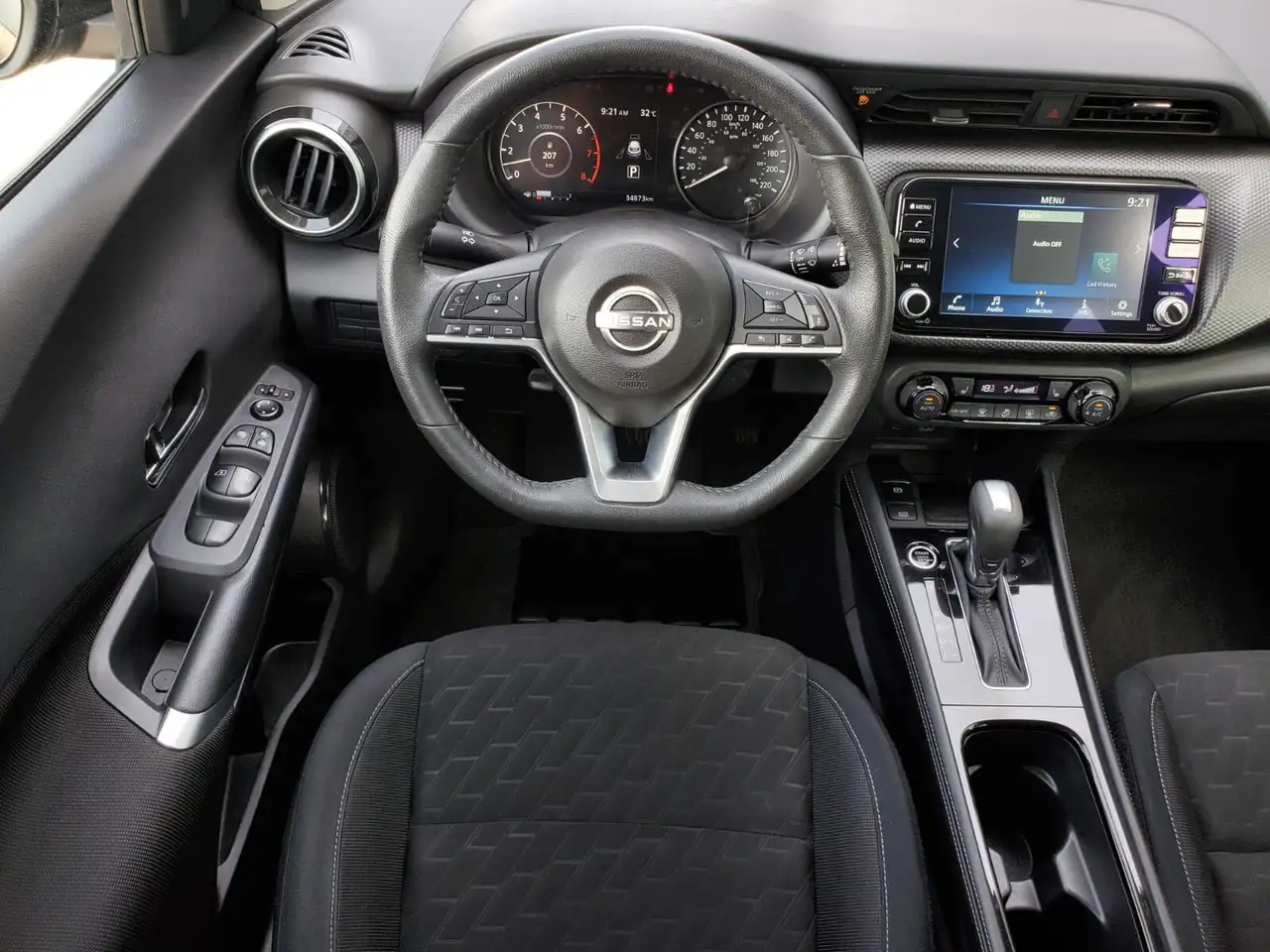 Nissan Kicks снимка Nissan Kicks