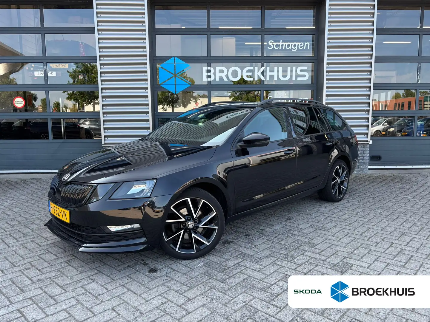 Skoda Octavia Combi 1.5 TSI 150 pk Greentech Sport Business 7-DS Noir - 1