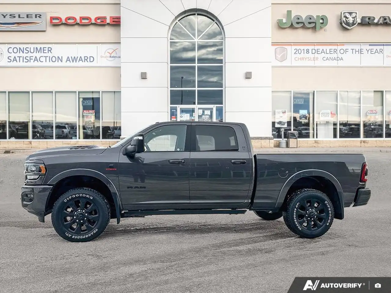 RAM 3500 снимка RAM 3500