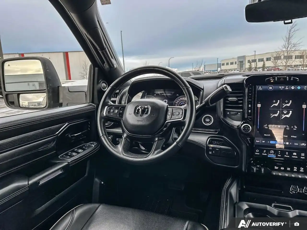 RAM 3500 снимка RAM 3500