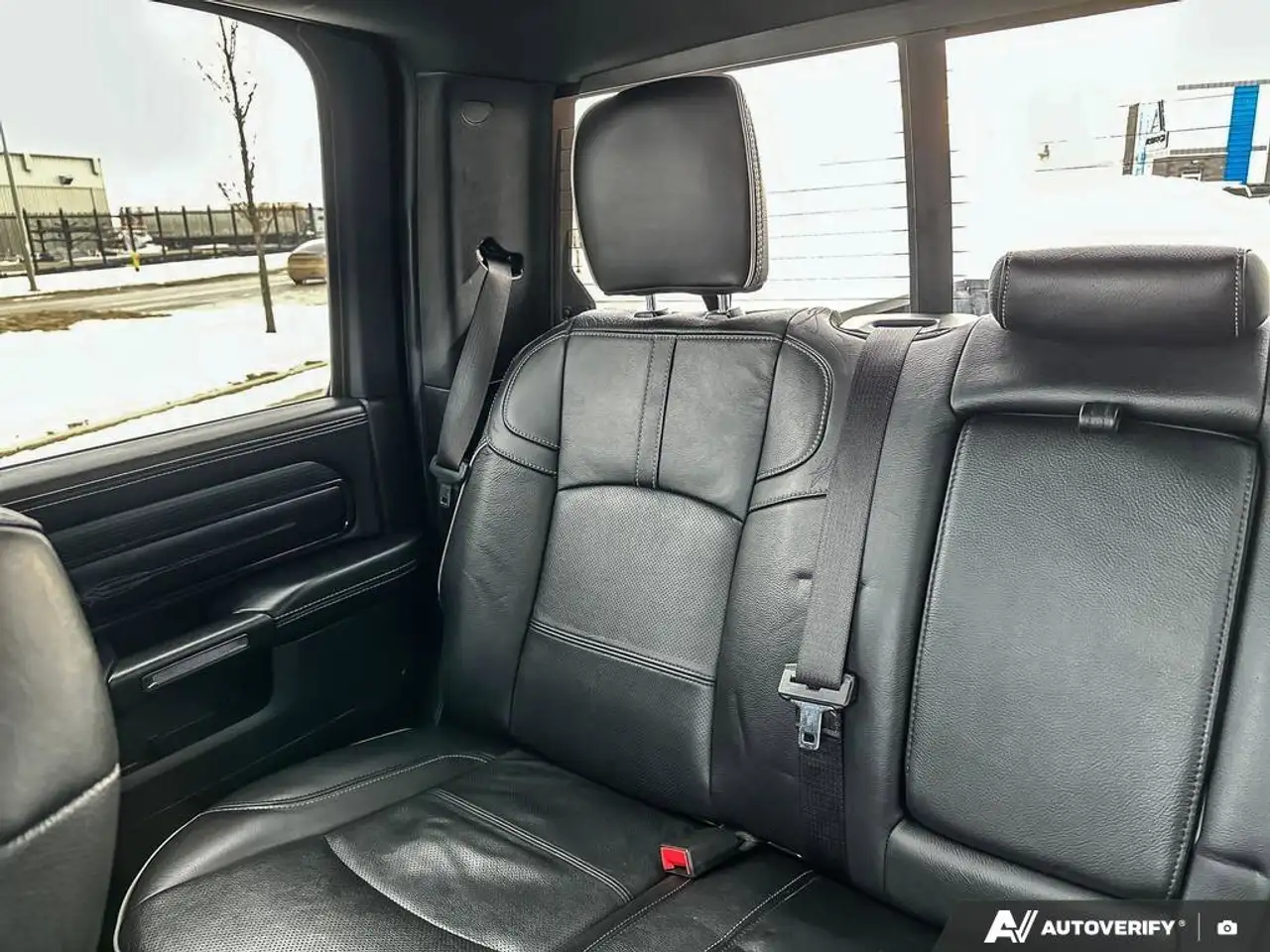RAM 3500 снимка RAM 3500