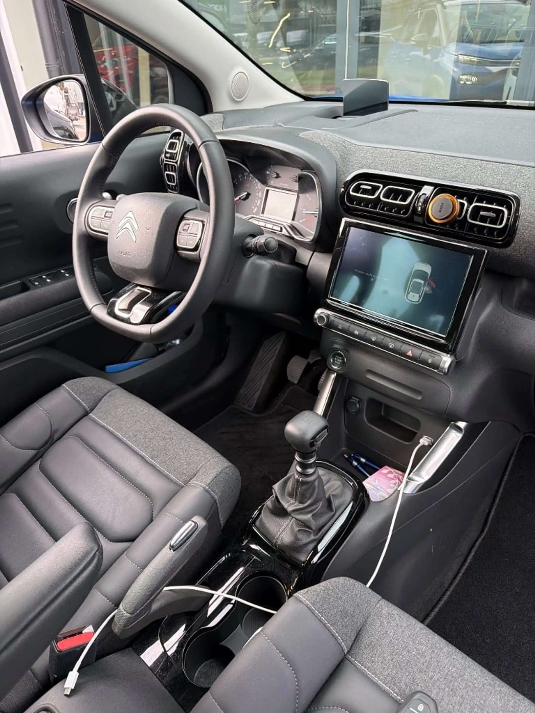 Citroen C3 Aircross 1.2 PureTech Shine | Leder | Parkeersensoren | Nav — photo 5
