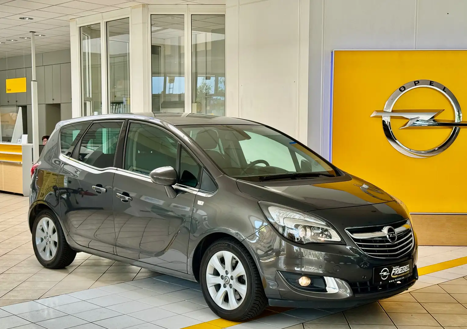 Opel Meriva Innovat/Navi/Kamera/2xParkp/Allwetter/Sitzh/Lenkhz Grau - 1