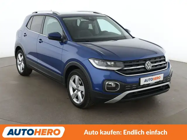 Volkswagen T-Cross view 8