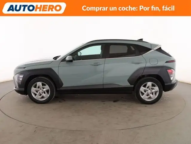 Hyundai Kona view 3