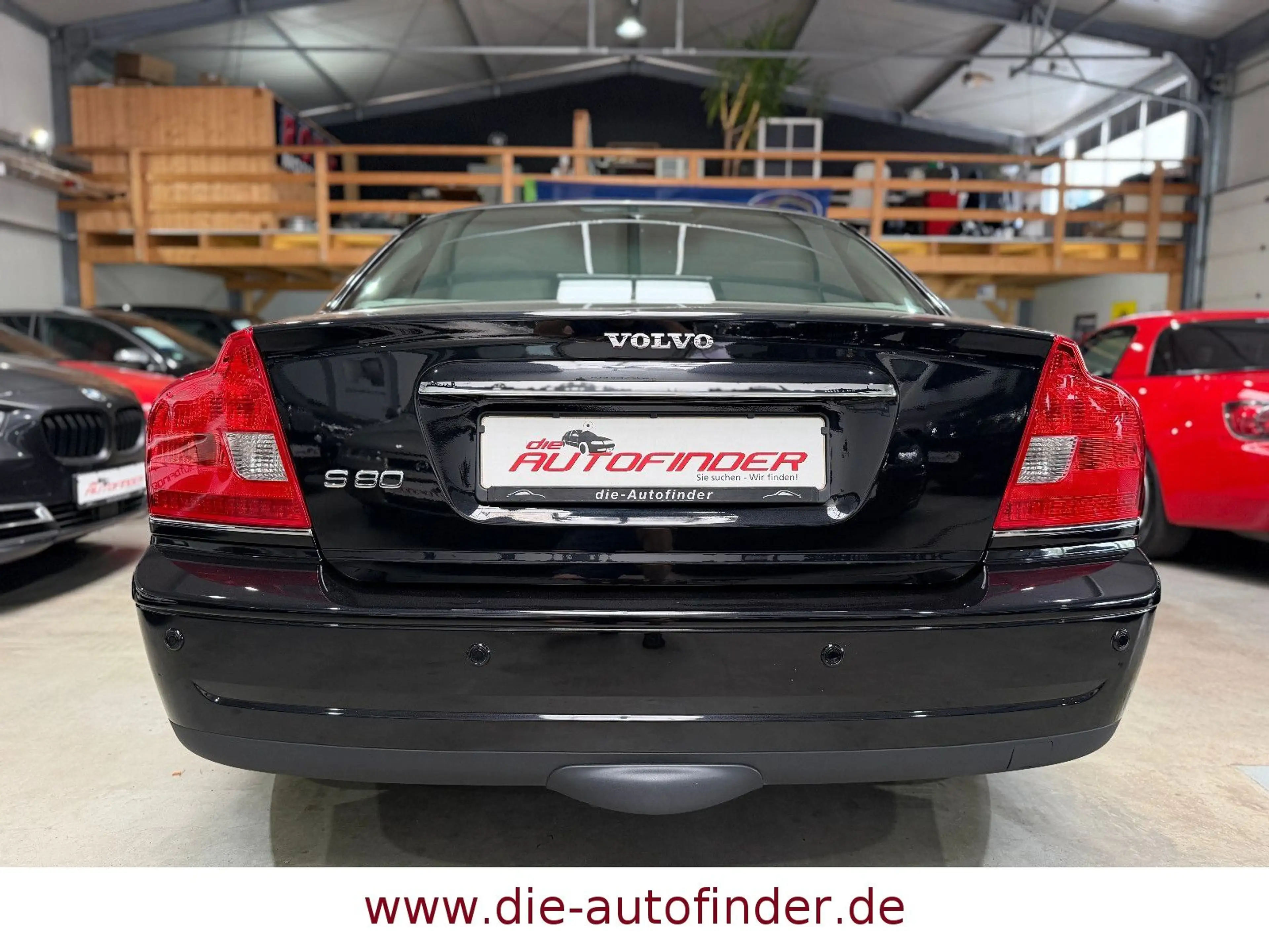 Volvo S80 Lim. 2.5 T Xenon,Leder,Navi,GSD,AHK,1.Hand — photo 14