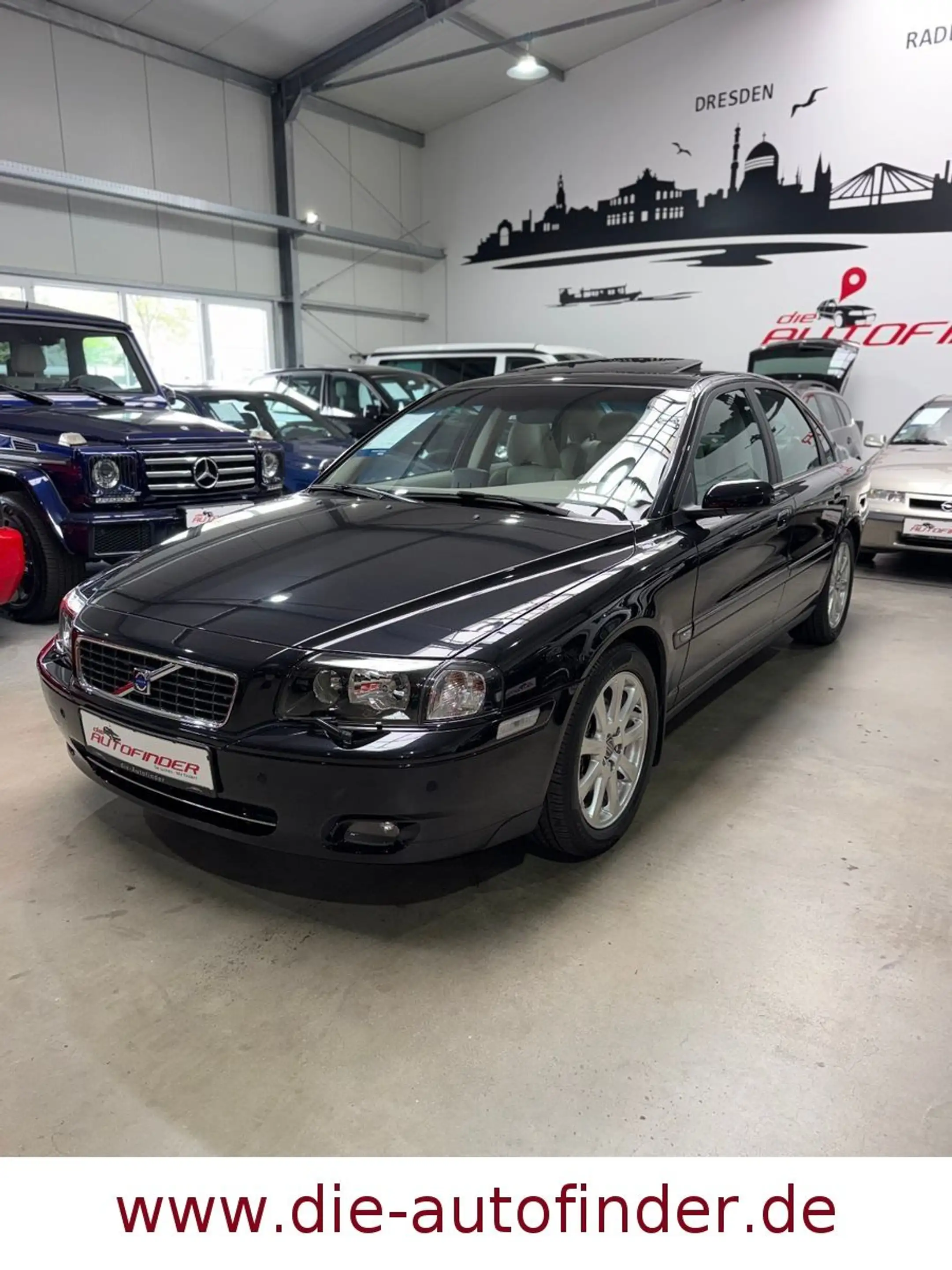 Volvo S80 Lim. 2.5 T Xenon,Leder,Navi,GSD,AHK,1.Hand — photo 3