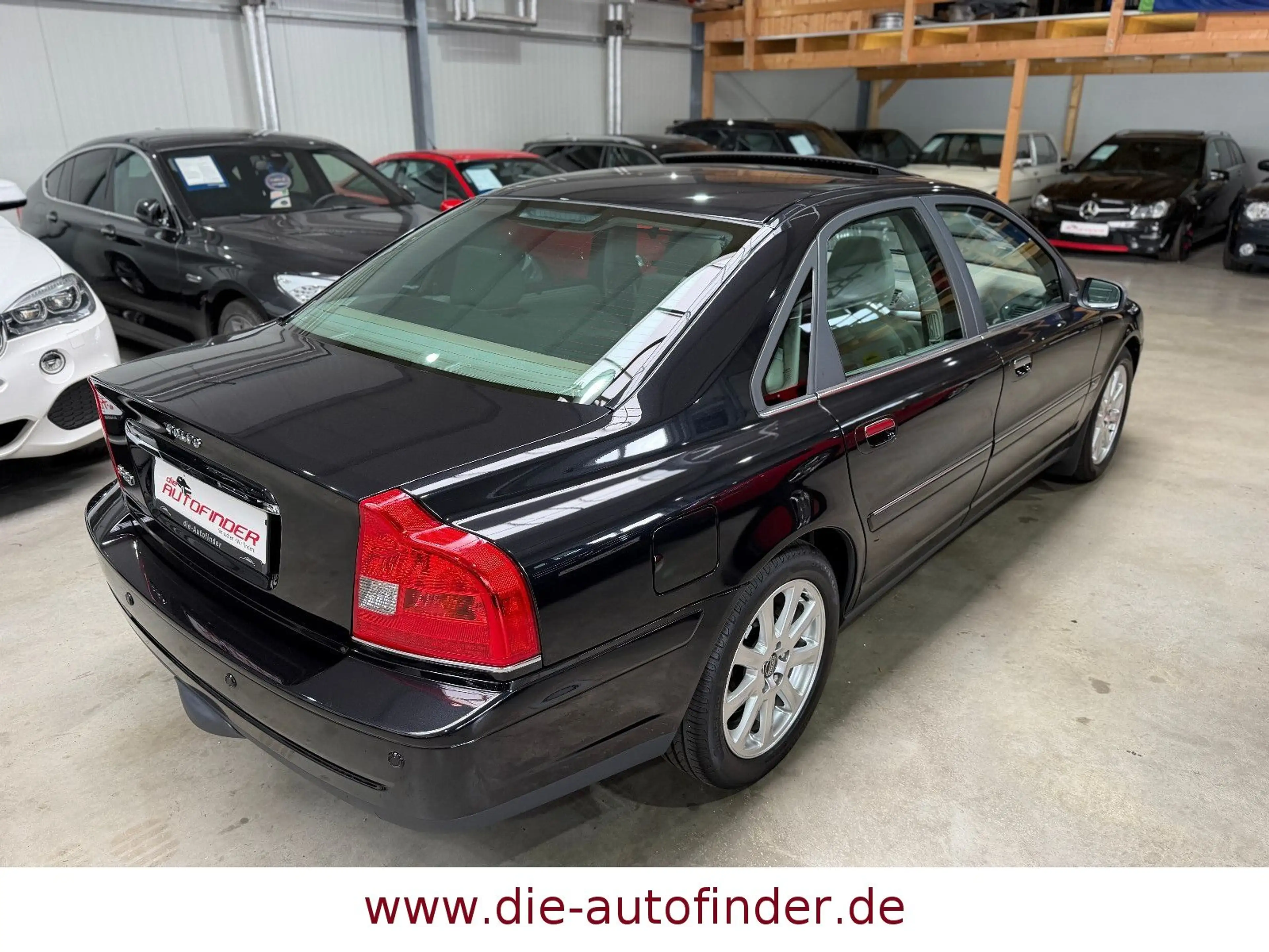 Volvo S80 Lim. 2.5 T Xenon,Leder,Navi,GSD,AHK,1.Hand — photo 12