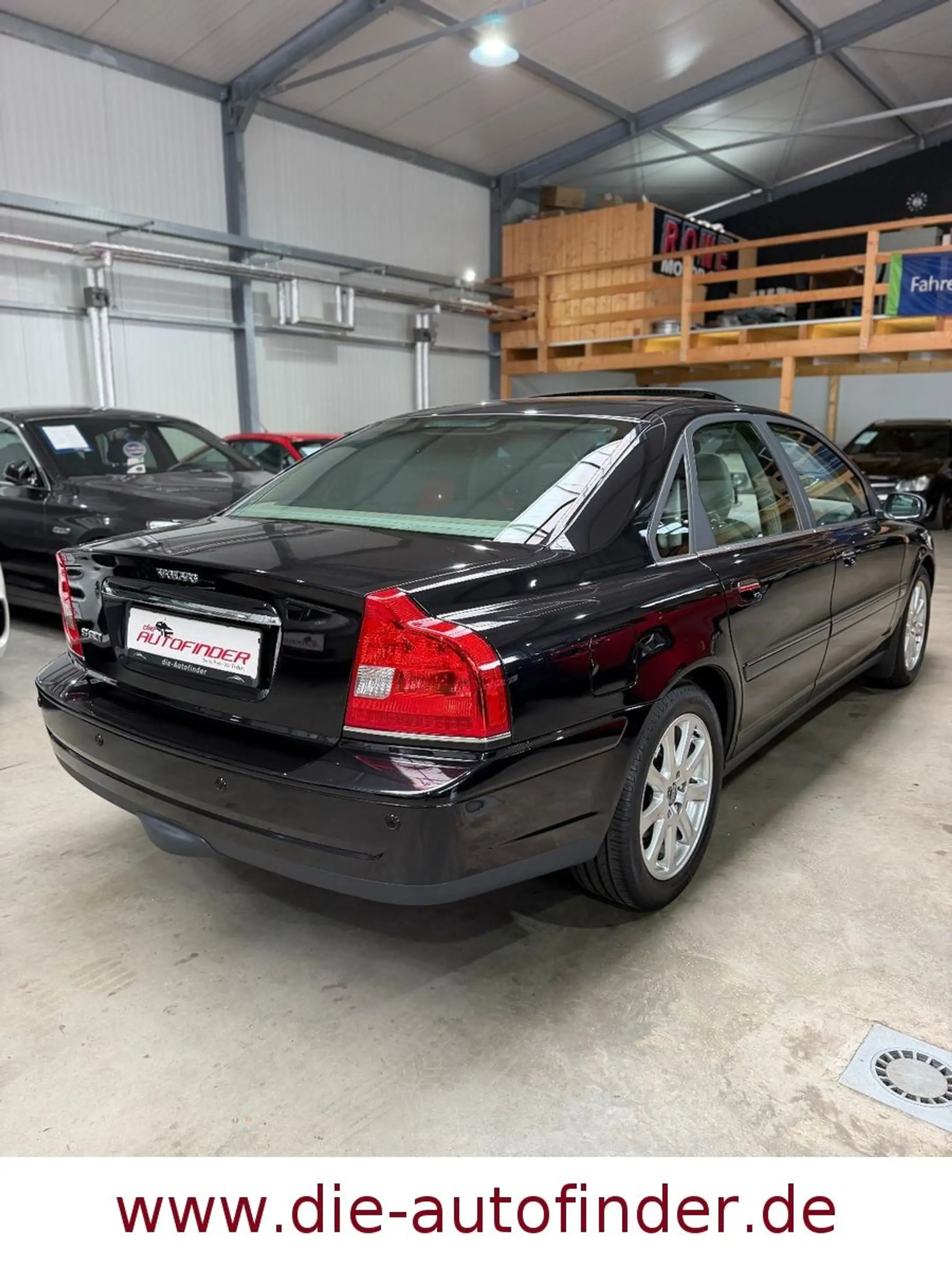 Volvo S80 Lim. 2.5 T Xenon,Leder,Navi,GSD,AHK,1.Hand — photo 13