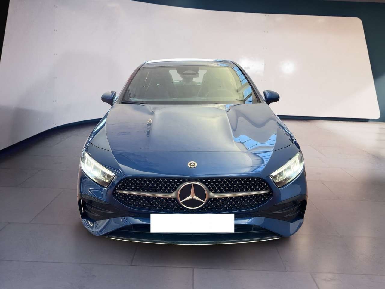 Mercedes-Benz A 180 - W177 2023 A 180 Edition AMG Line auto