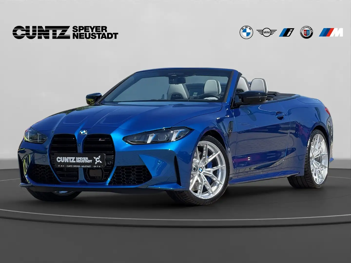 BMW M4 Competition Cabrio mit M xDrive M Drivers P. Blau - 2