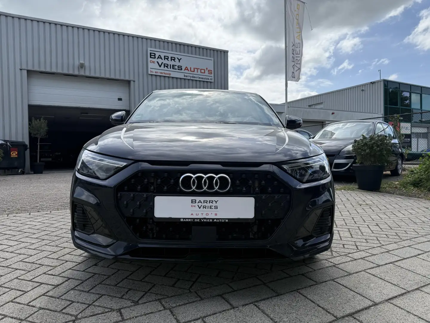 Audi A1 Citycarver 35 TFSI Advanced Edition | S-Line | App Bleu - 2