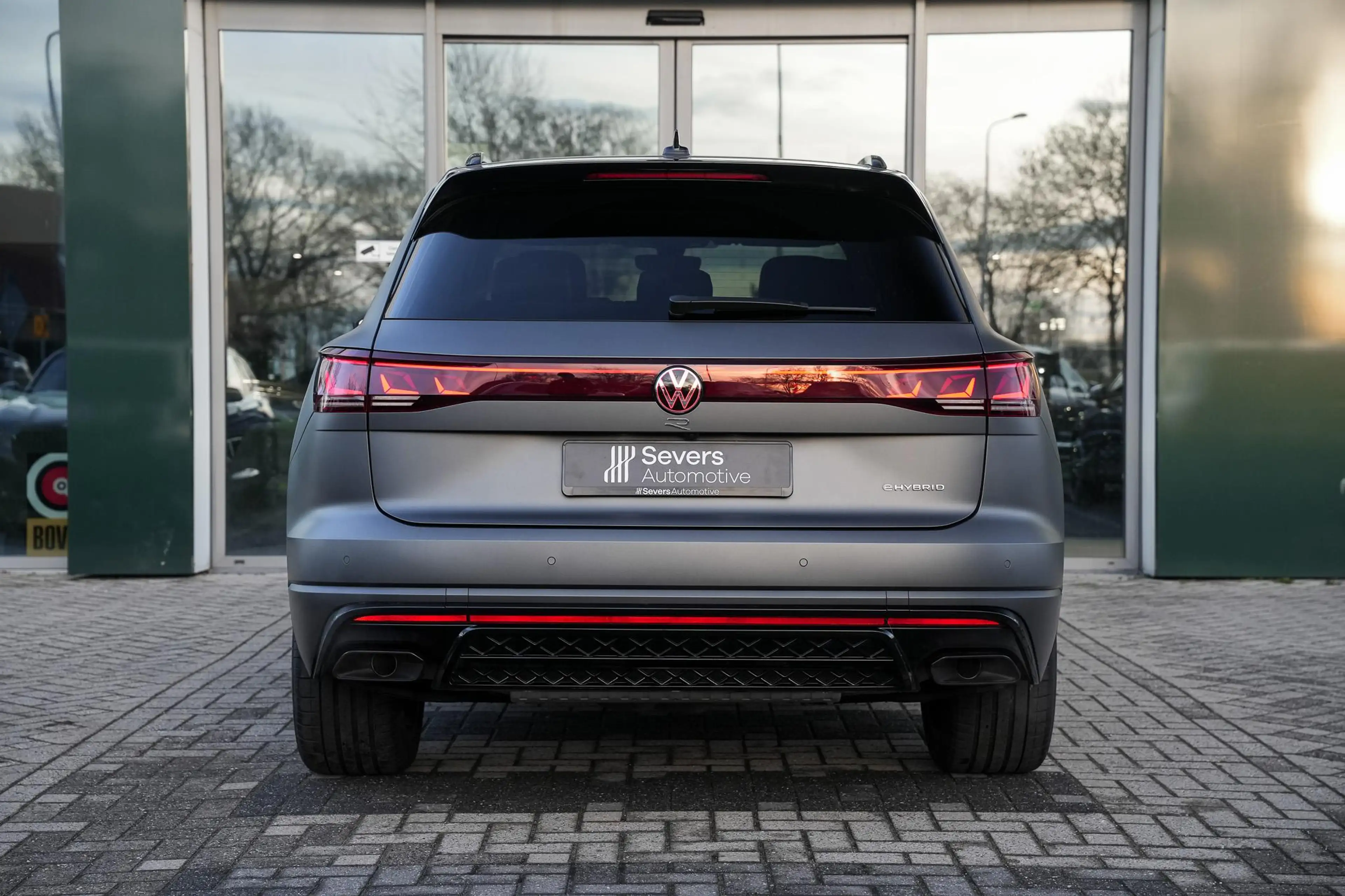 Volkswagen Touareg 3.0 TSi eHybrid 4MOTION R design | Luchtvering | P — photo 7