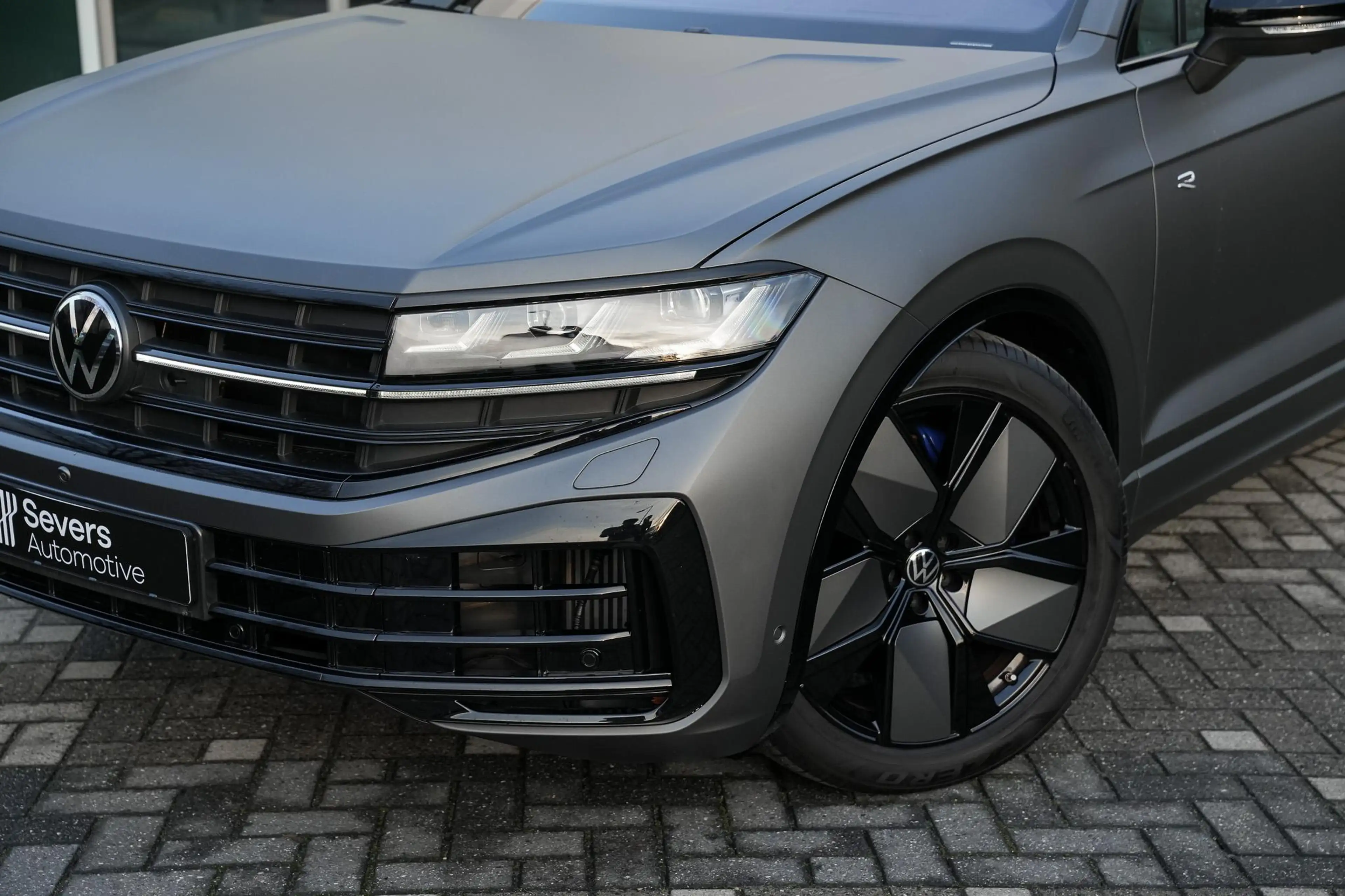 Volkswagen Touareg 3.0 TSi eHybrid 4MOTION R design | Luchtvering | P — photo 20