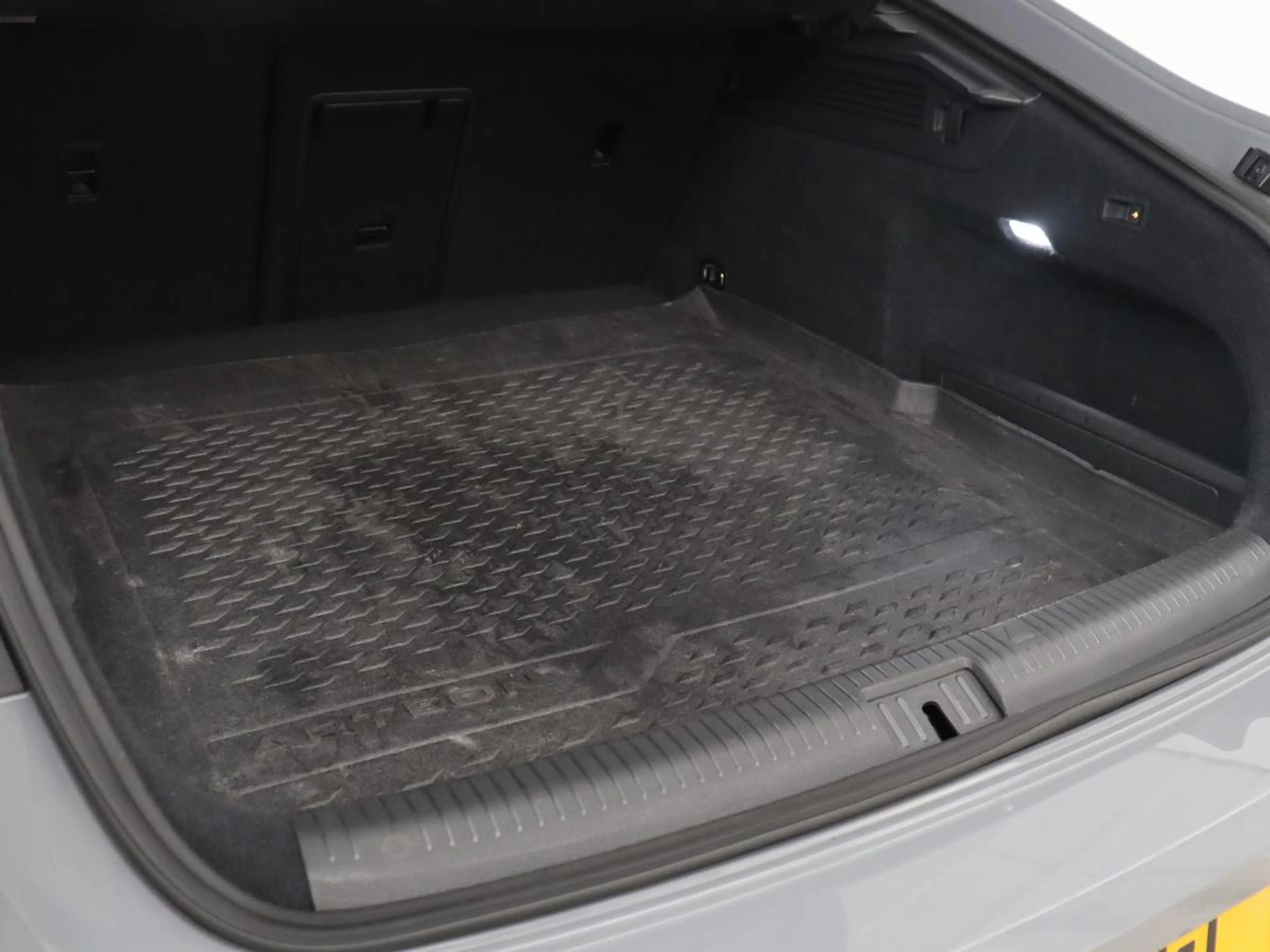 Volkswagen Arteon 1.4 TSI eHybrid R-Line Business+ — photo 14