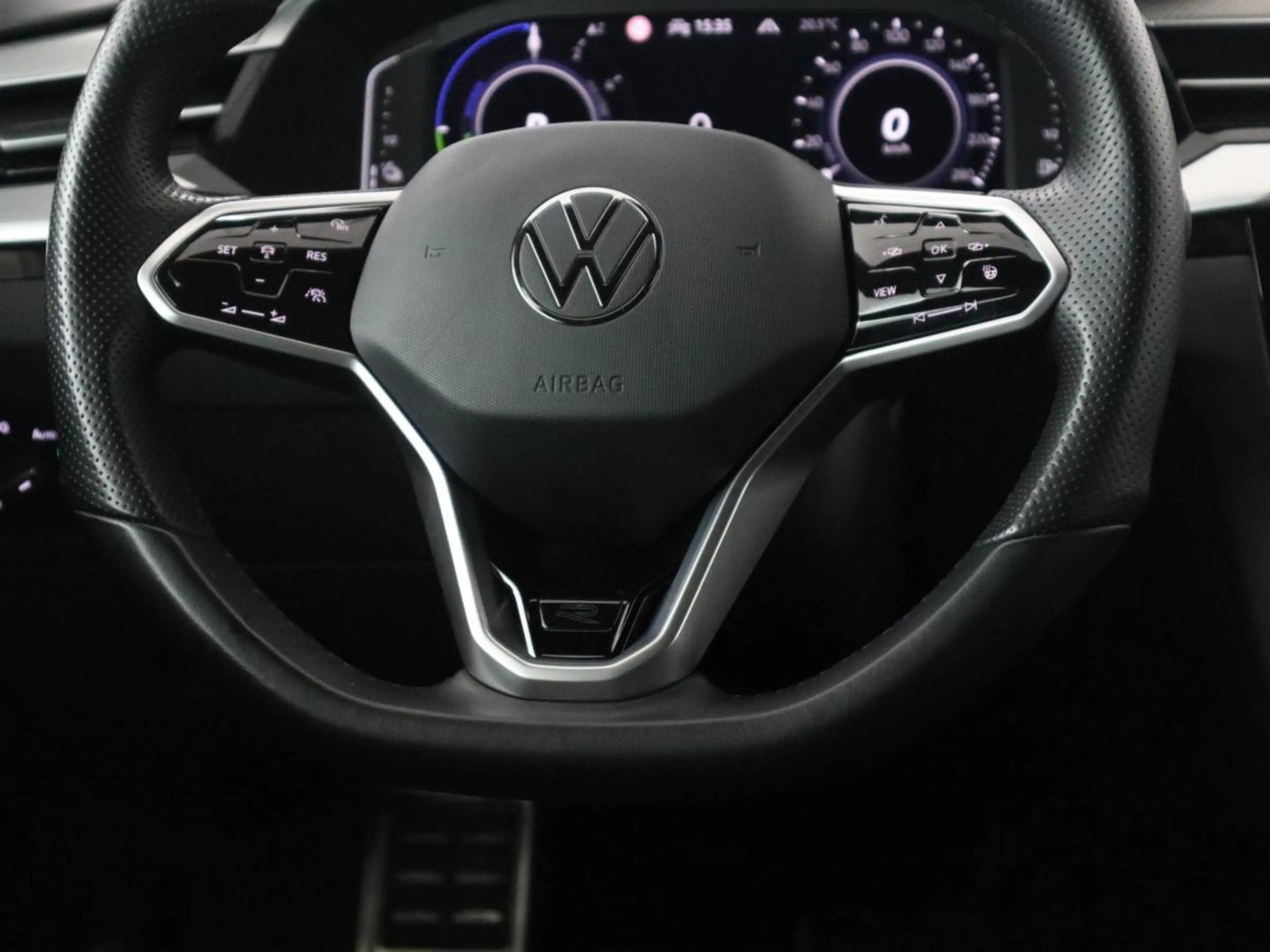 Volkswagen Arteon 1.4 TSI eHybrid R-Line Business+ — photo 12
