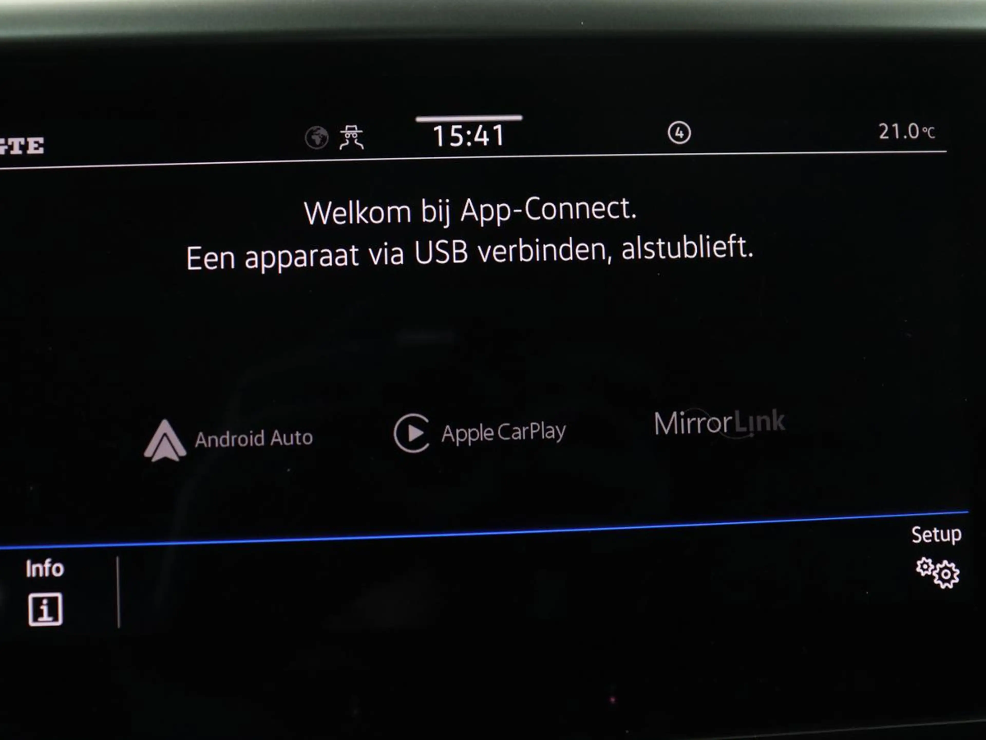Volkswagen Arteon 1.4 TSI eHybrid R-Line Business+ — photo 29