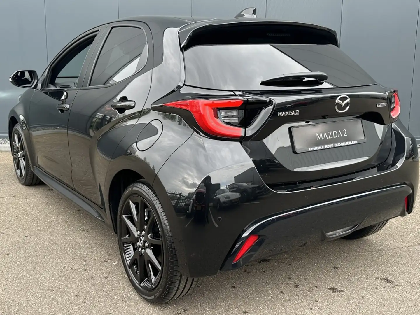 Mazda 2 Hybrid 1.5 Homura Zwart - 2