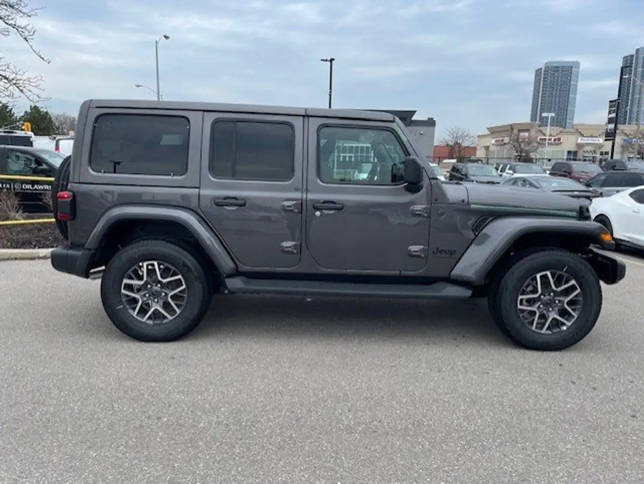 Jeep Wrangler photo Jeep Wrangler