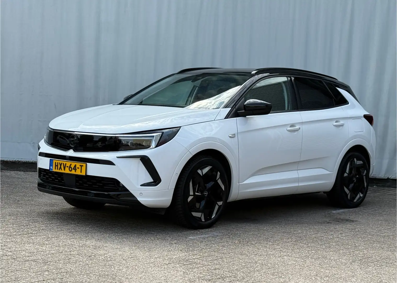 Opel Grandland 1.6 Turbo Plug-In Hybrid 4x4 GSe Veel opties! Blanc - 2
