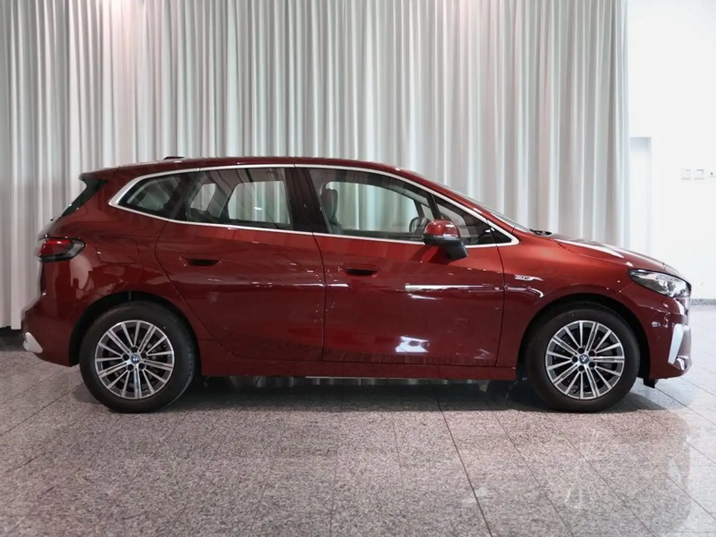 BMW 230 e xDrive Active Tourer HarmKar. HUD Memo. Adp.LED Rojo - 2