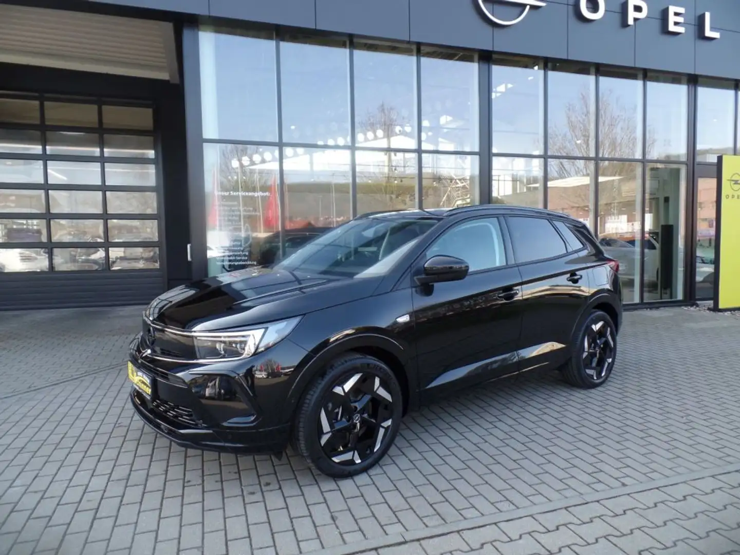 Opel Grandland Plug-in-Hybrid 1.6 DI Automatik GSe Schwarz - 1