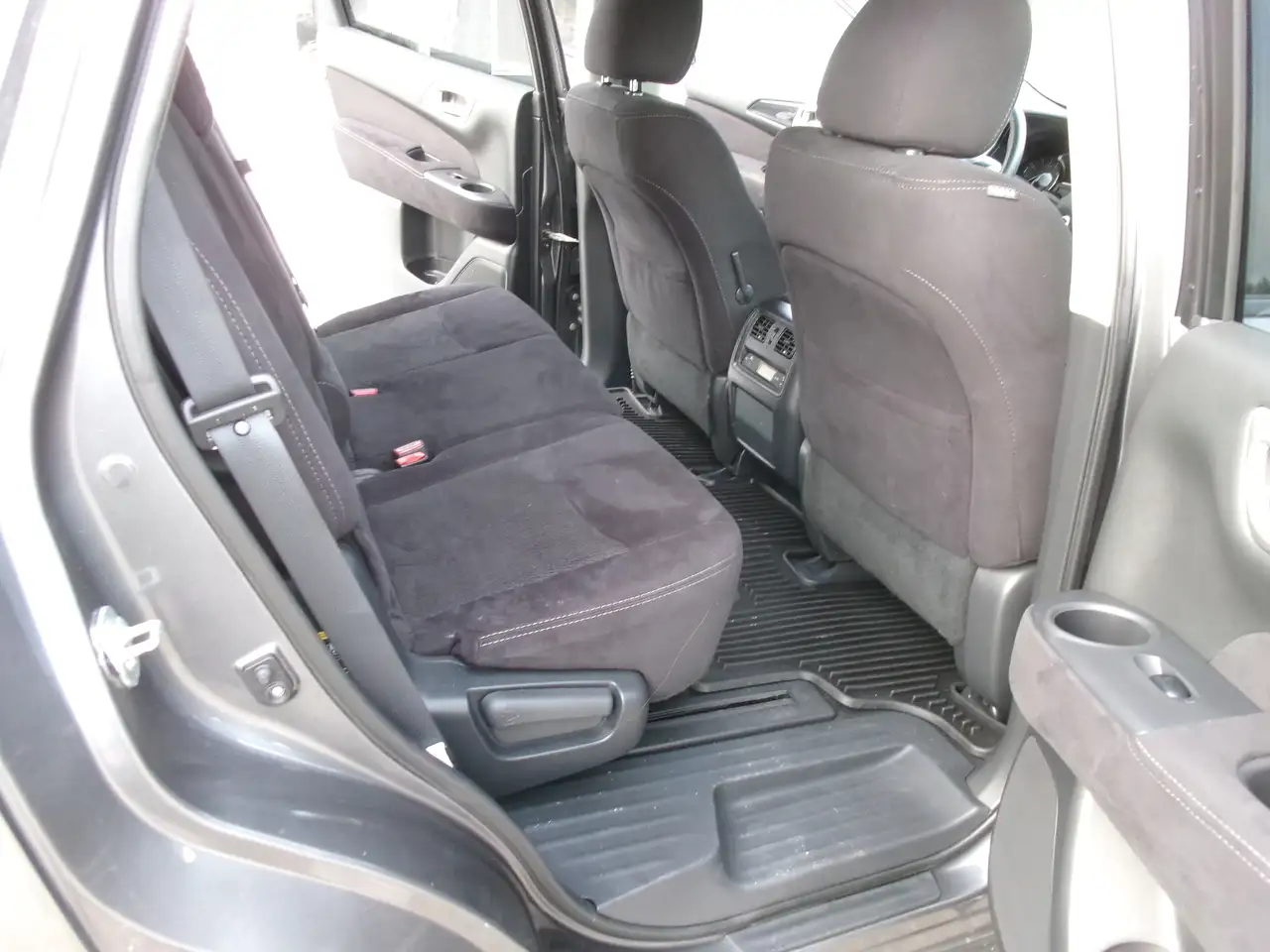 Nissan Pathfinder снимка Nissan Pathfinder