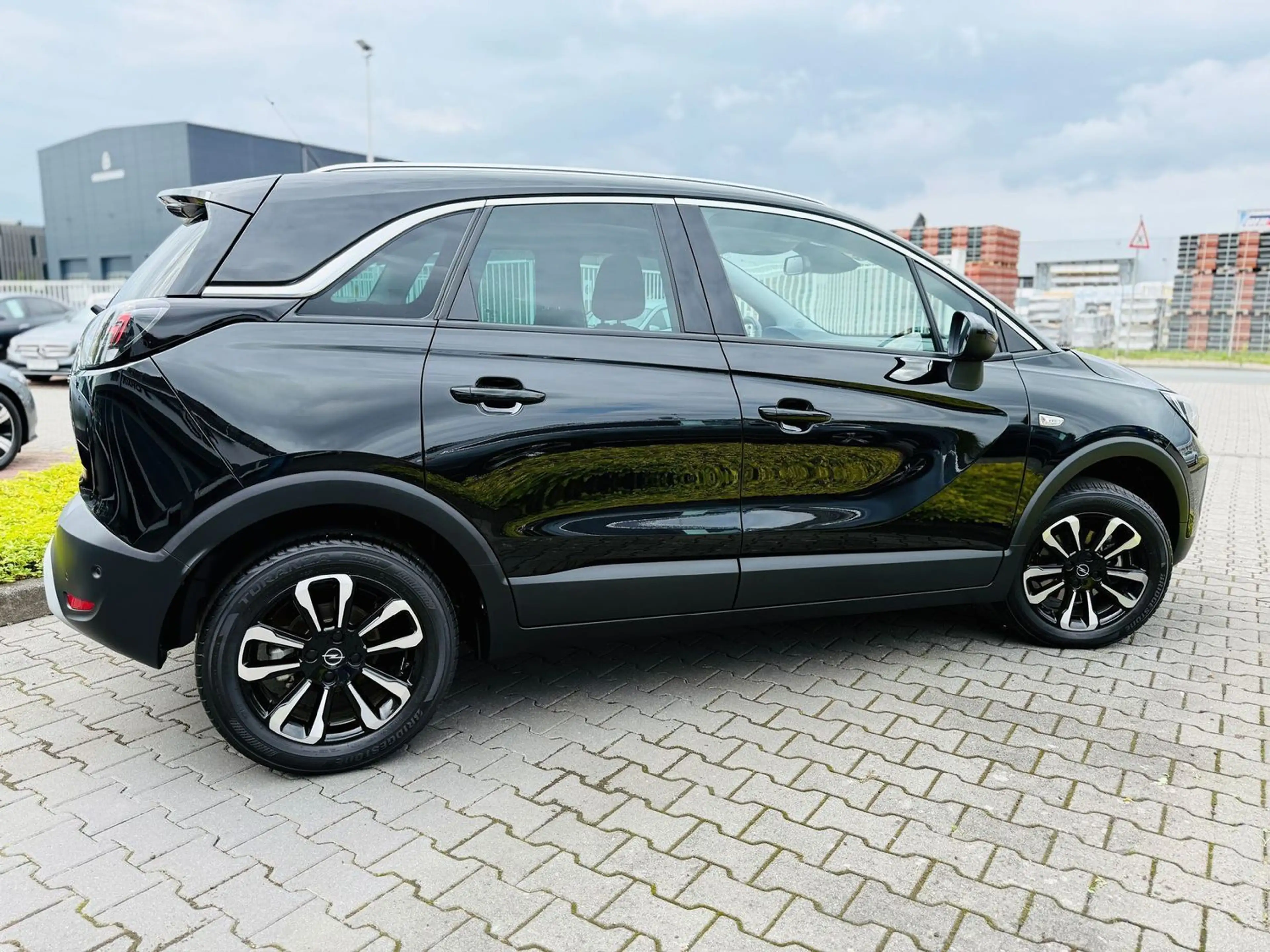 Opel Crossland X 1,2 T ELEG., Navi, Panod, LED, RFK, PTS, Tot, Spur — photo 6
