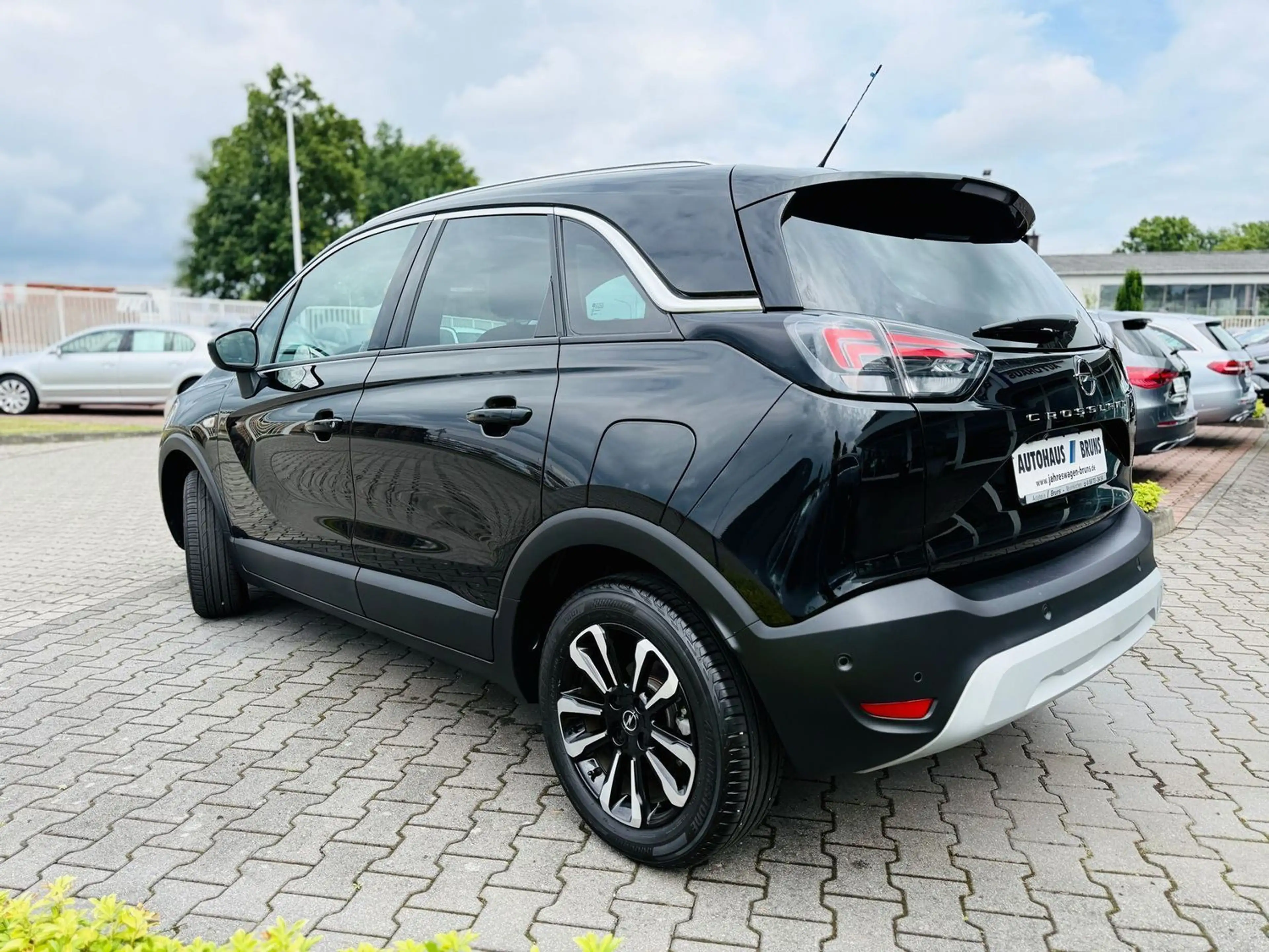 Opel Crossland X 1,2 T ELEG., Navi, Panod, LED, RFK, PTS, Tot, Spur — photo 4
