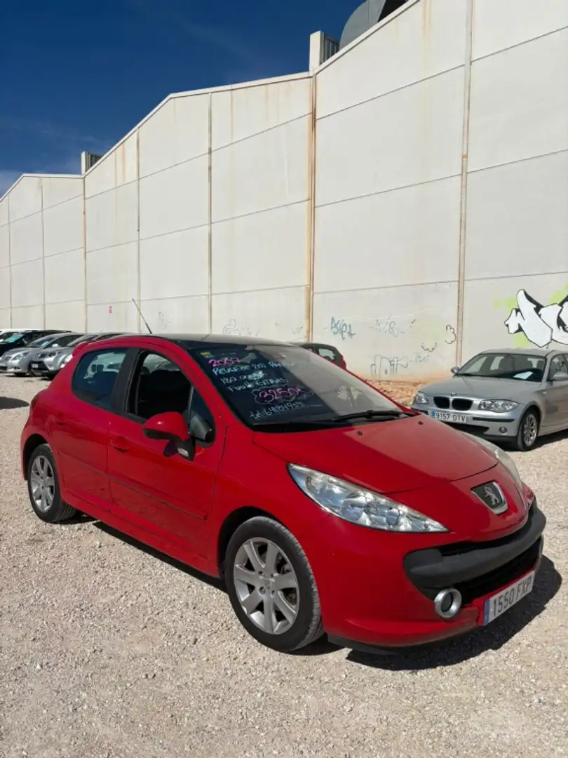 Peugeot 207 1.6 VTi 16v Premium Rojo - 2