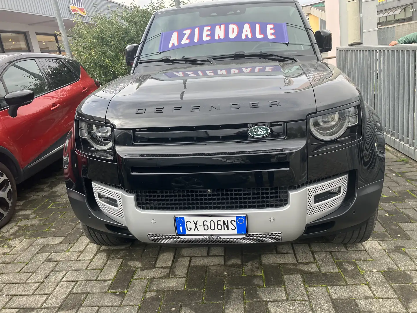 Land Rover Defender Defender  90 90 3.0d i6 mhev S awd 200cv auto Zwart - 2